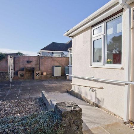 Hilda'S Retreat Accessible Wheel Chair Friendly With Hoist Poole Bagian luar foto