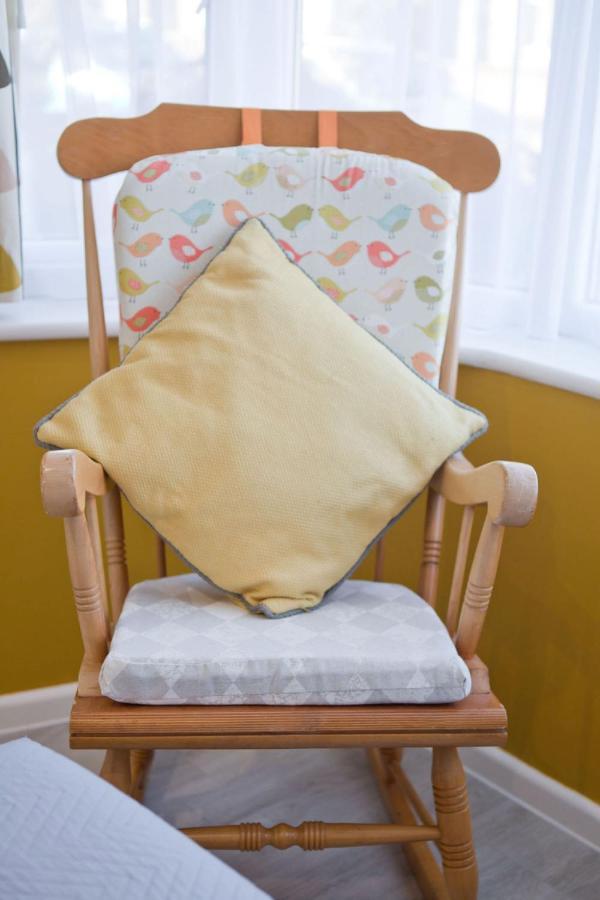 Hilda'S Retreat Accessible Wheel Chair Friendly With Hoist Poole Bagian luar foto